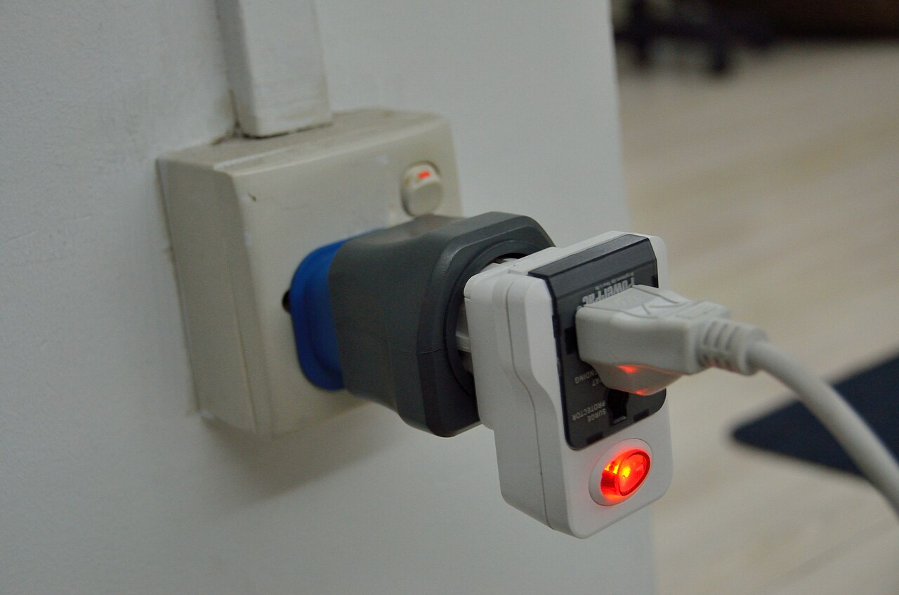 prise électrique voyage